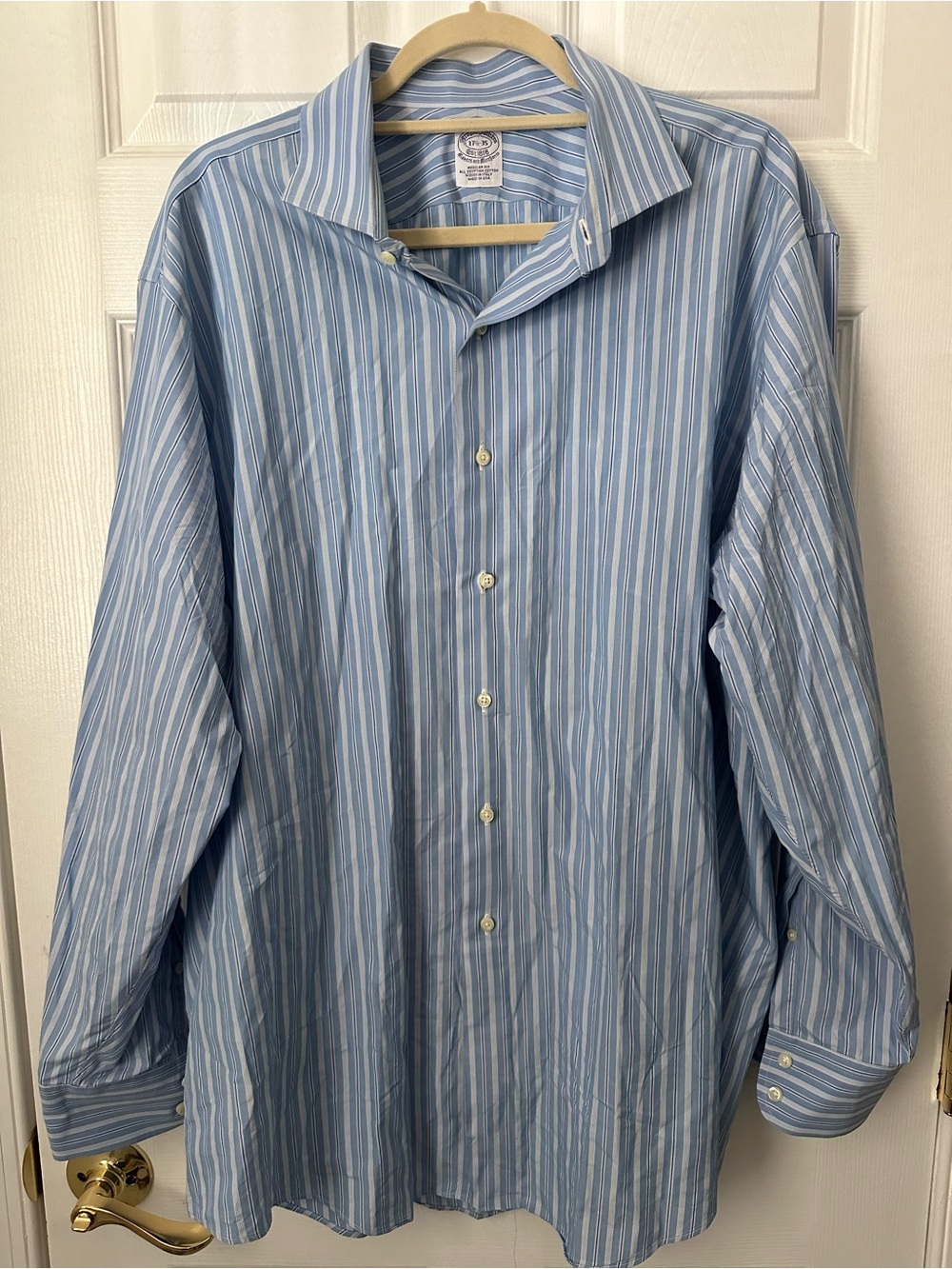 Brooks Brothers Men's Dress Shirt Blue/White Striped Regular Fit 17.5-35
